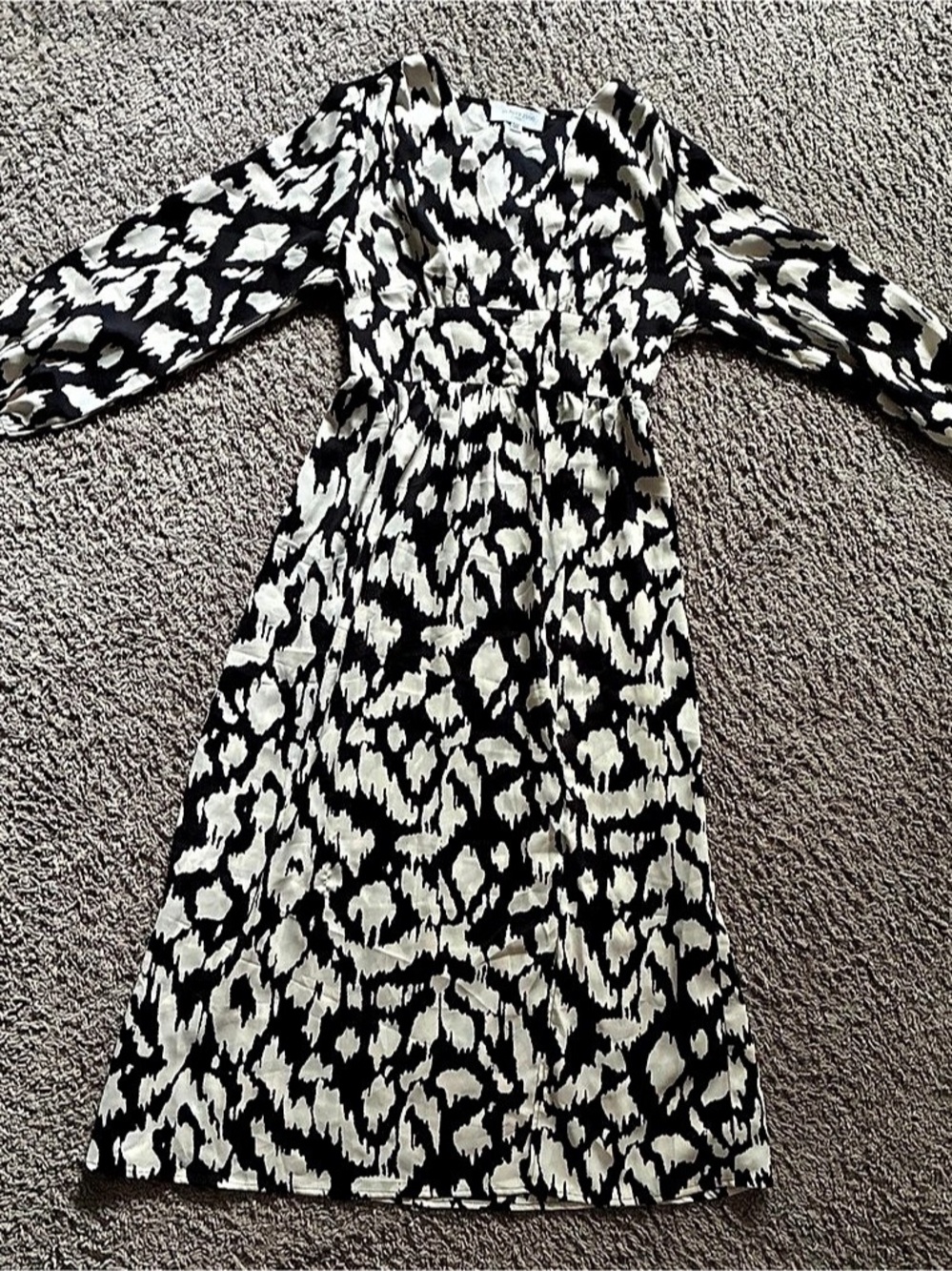In April 1986 Black Cream Abstract Leopard Midi Dress Smocked Waist Ruffle Cuff